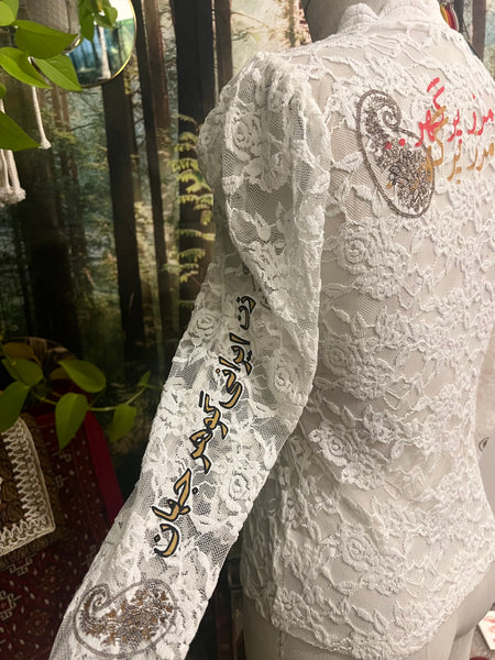 SUN GODDESS lace puff sleeve top