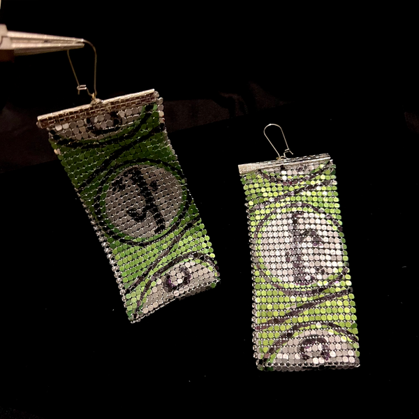 Chic Gum Metal Mesh Shoulder Duster Earrings