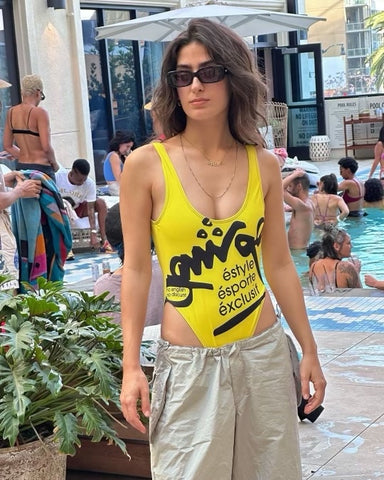 Hushi هوشی  Esporte Logo One-Piece Swimsuit