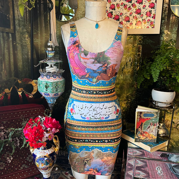 Hafez Bodycon dress in Hushi's house